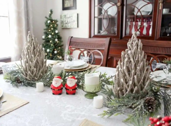 How to decorate a dining room for christmas